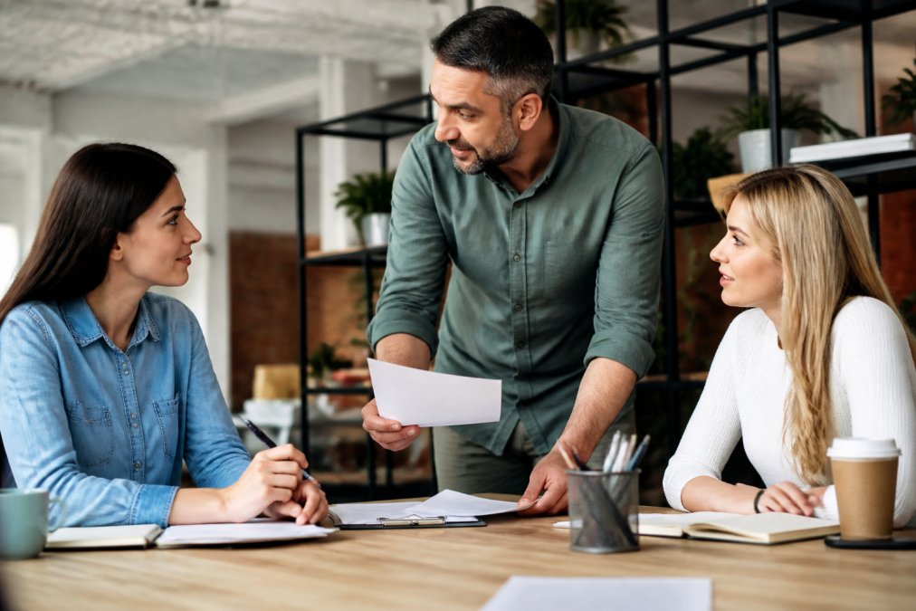 How to Delegate Tasks Effectively in a Small Business