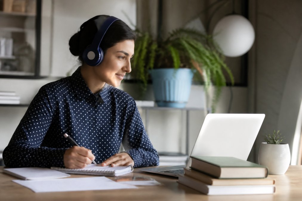 Why Curated Masterclasses Beat Free PDFs